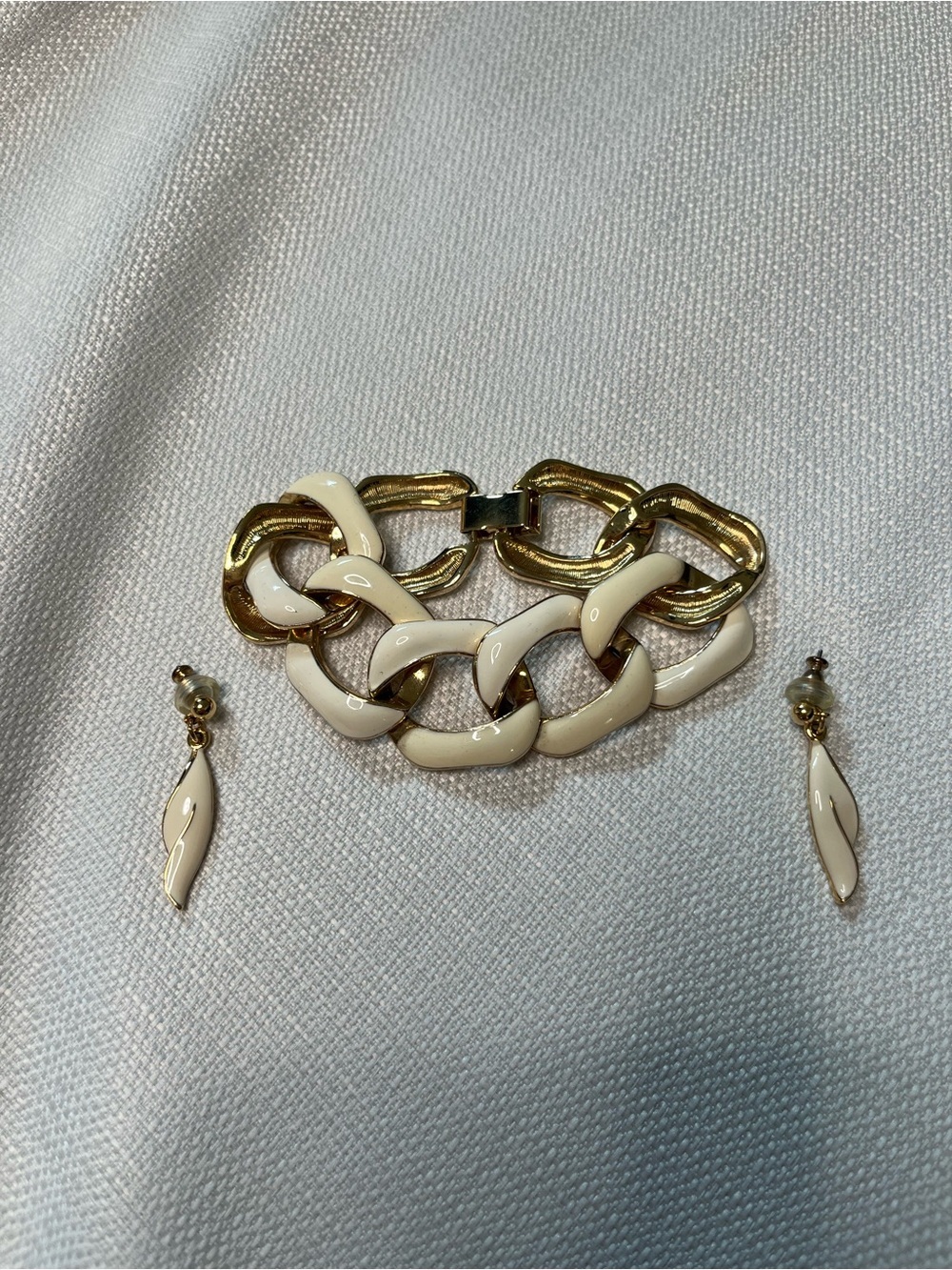 Vintage Monet Jewelry Set Gold and Cream Link Bracelet with Cream Drop Earrings